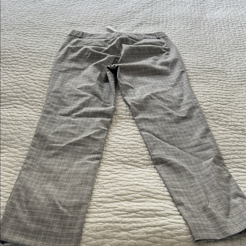 Banana Republic Women’s Light Gray Plaid Pants Size 4 NWT - Picture 4 of 4